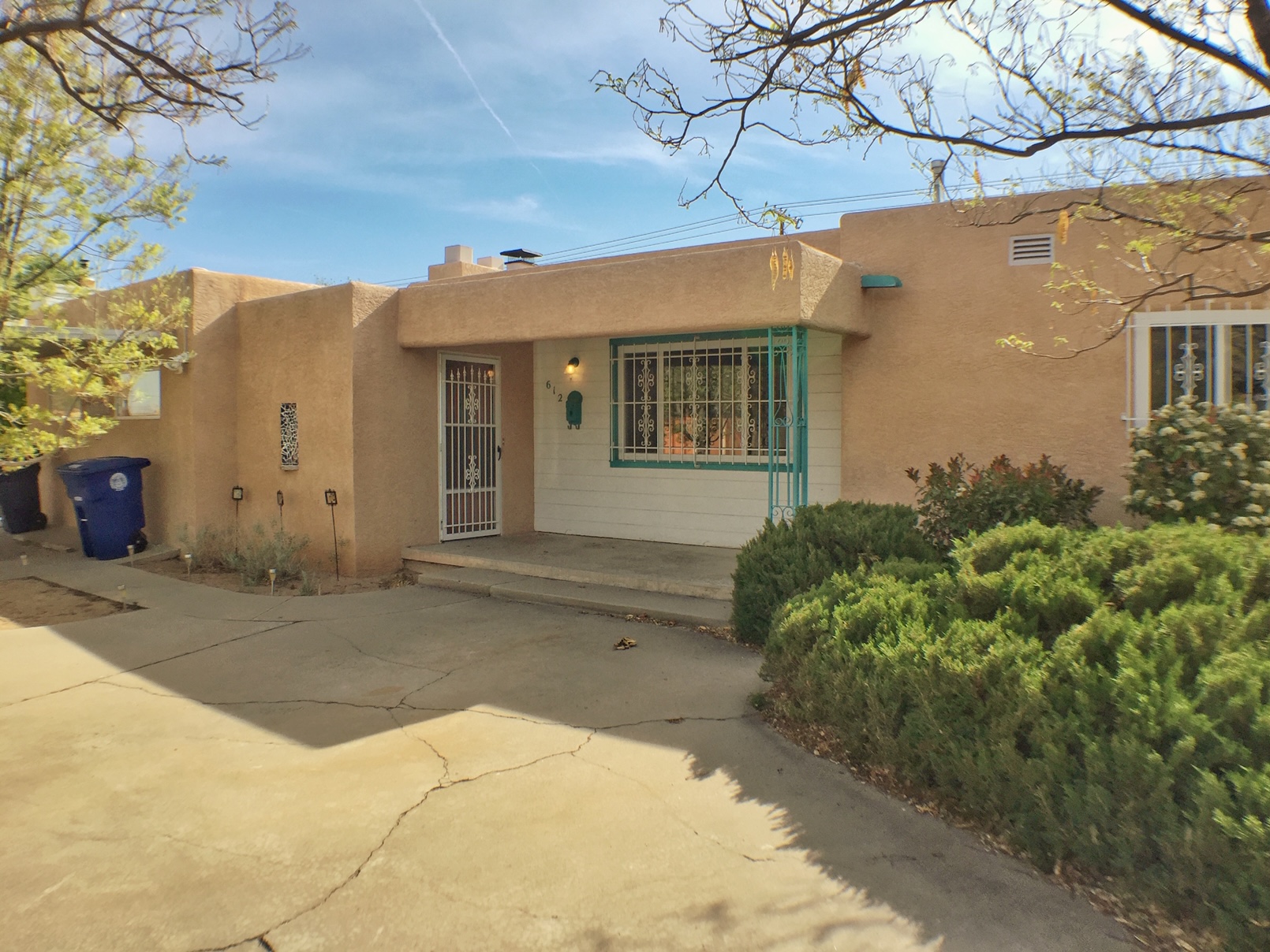 Property main image